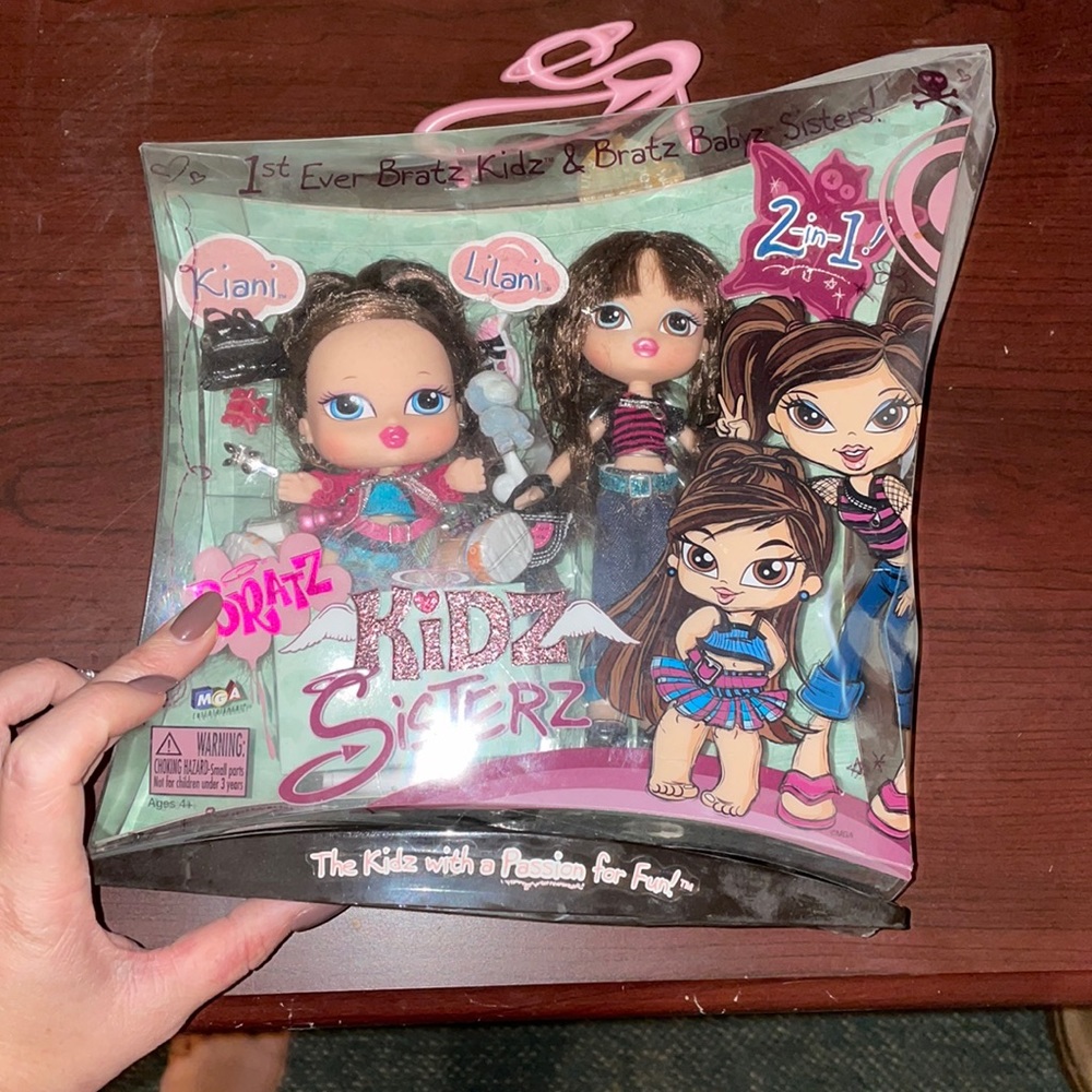 NWOT Bratz kidz sisterz